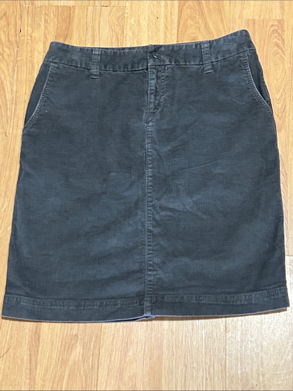 Eddie Bauer Charcoal Corduroy Pencil Skirt Size 4